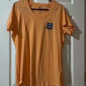 Brand New Helly Hansen Tee 🍊